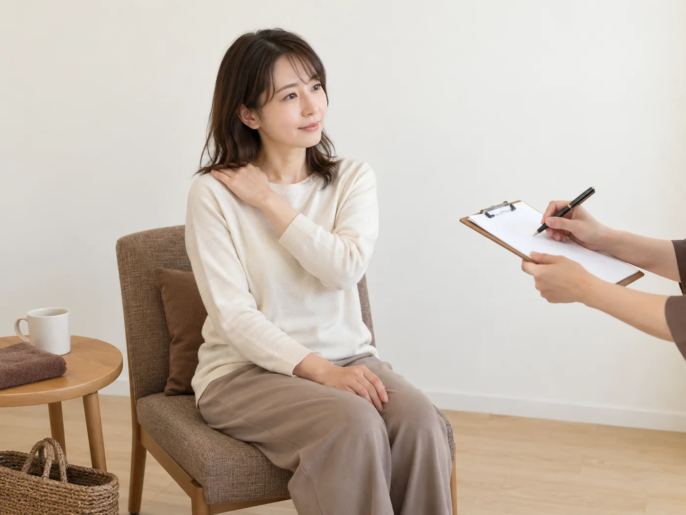 施術の強さや過ごし方の希望を相談するお客様の手元のイメージ
